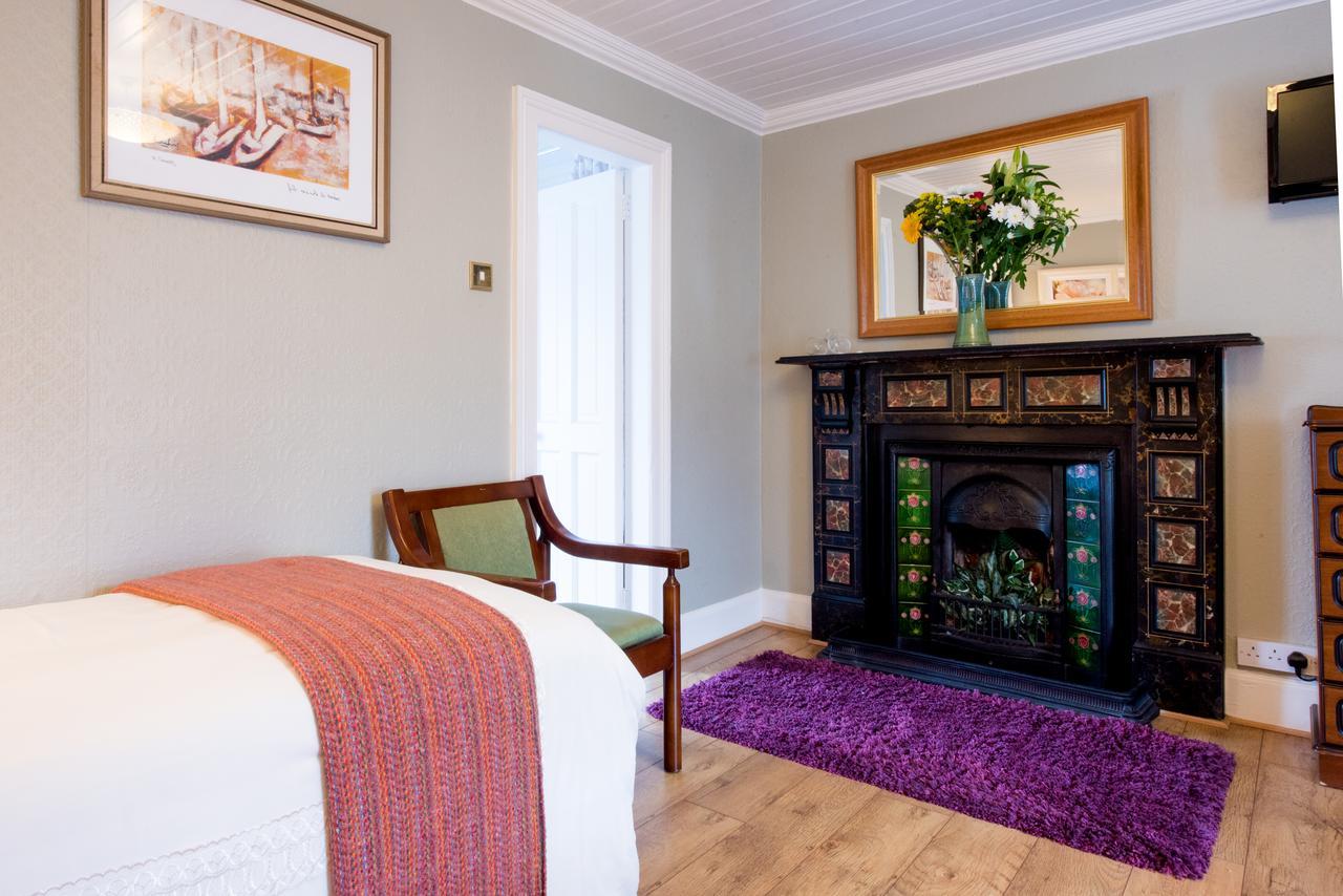 Brennan'S Accommodation เกลนตีส์ ภายนอก รูปภาพ