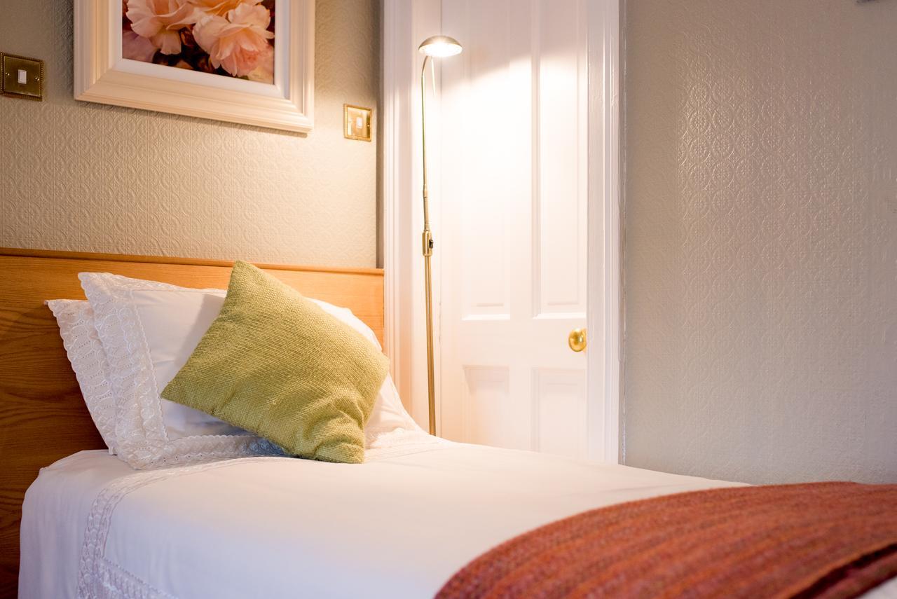 Brennan'S Accommodation เกลนตีส์ ภายนอก รูปภาพ