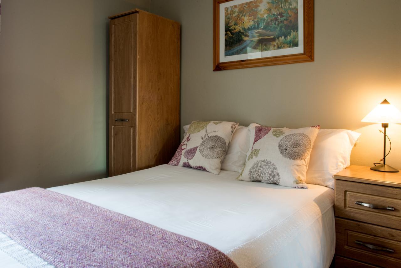 Brennan'S Accommodation เกลนตีส์ ภายนอก รูปภาพ