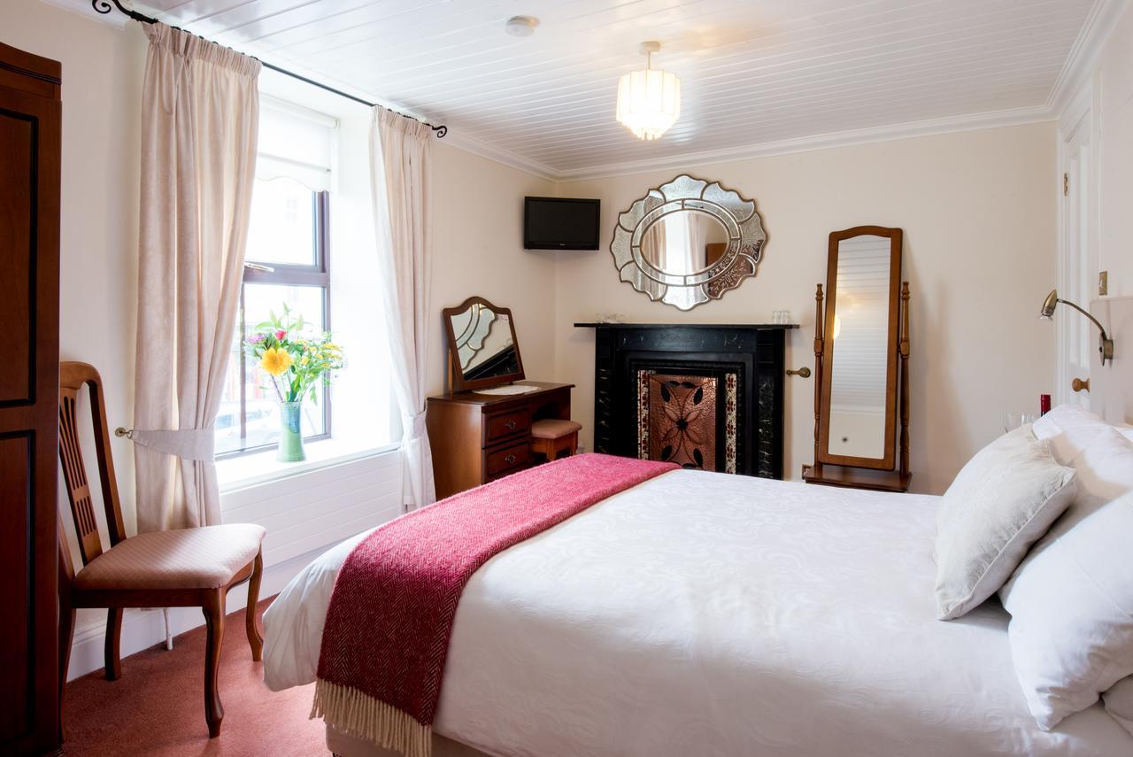 Brennan'S Accommodation เกลนตีส์ ภายนอก รูปภาพ