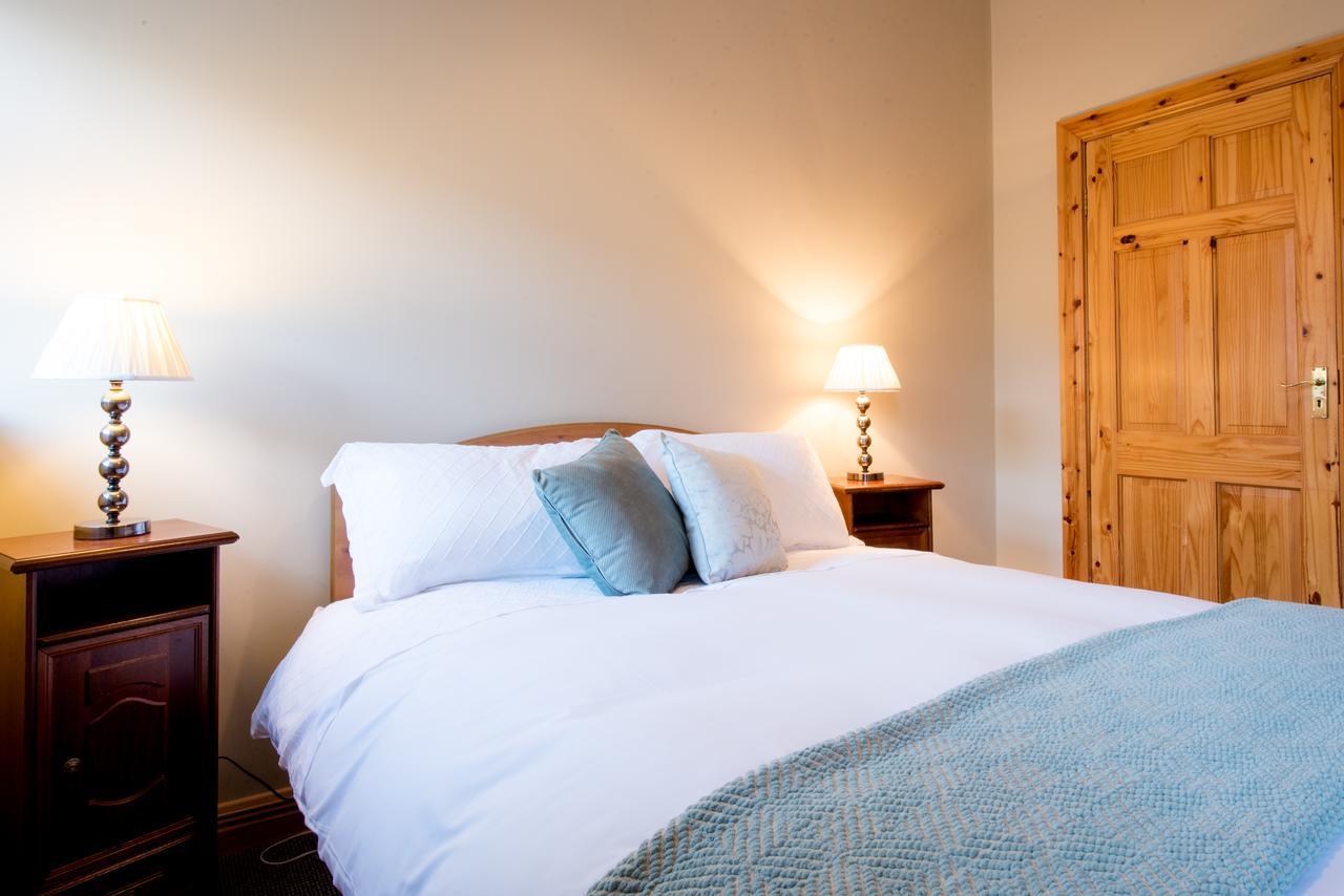 Brennan'S Accommodation เกลนตีส์ ภายนอก รูปภาพ