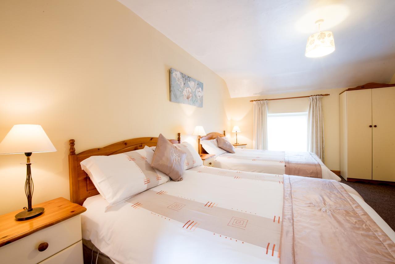 Brennan'S Accommodation เกลนตีส์ ภายนอก รูปภาพ